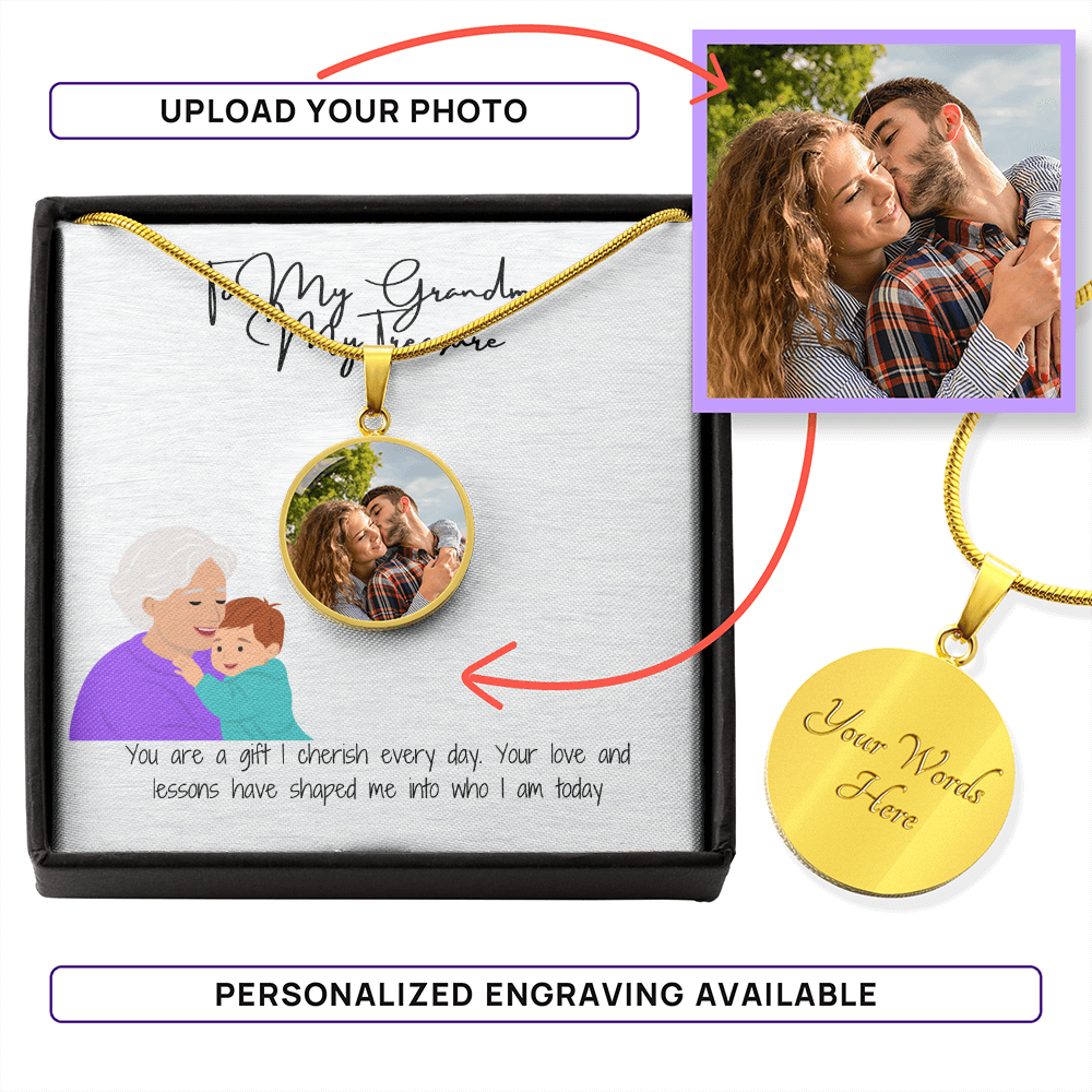 Endless Love Custom Circle Necklace for Grandma