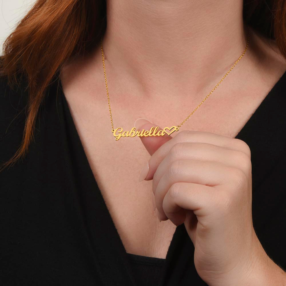 Personalized Heart Necklace – Everyday Style