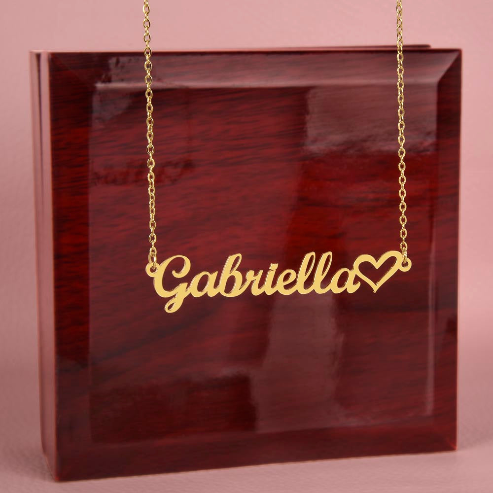 Personalized Heart Necklace – Everyday Style