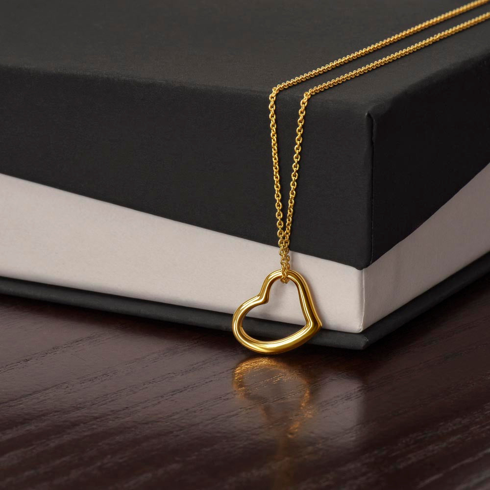 Minimal Heart Necklace – Everyday Elegance