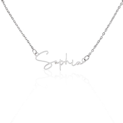 Little Dream Niece Signature Name Necklace