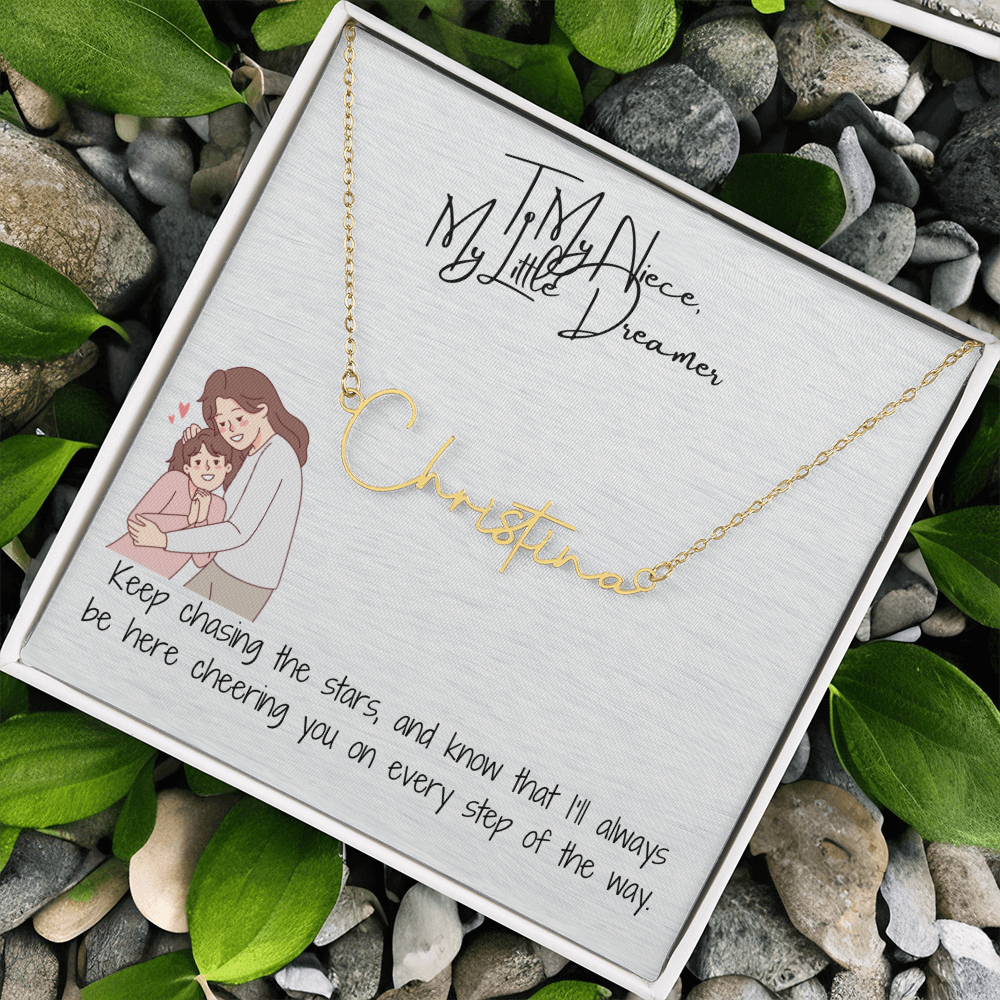 Little Dream Niece Signature Name Necklace